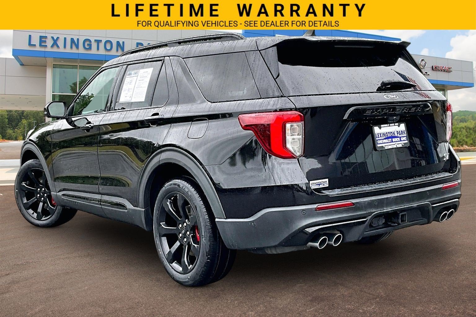 2022 Ford Explorer ST