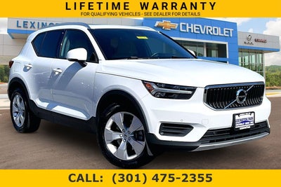 2020 Volvo XC40 T5 Momentum
