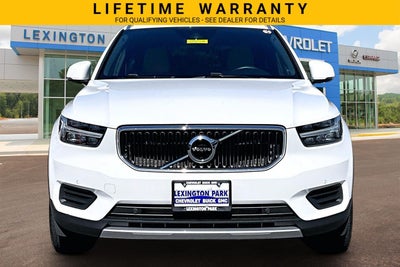 2020 Volvo XC40 T5 Momentum