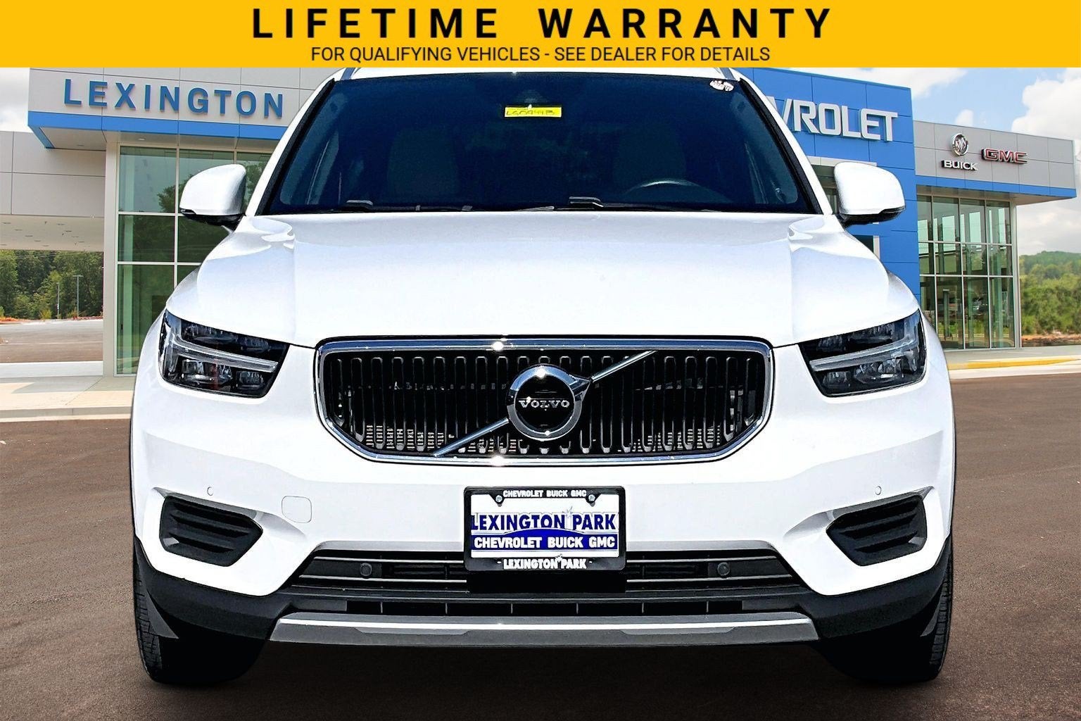 2020 Volvo XC40 T5 Momentum
