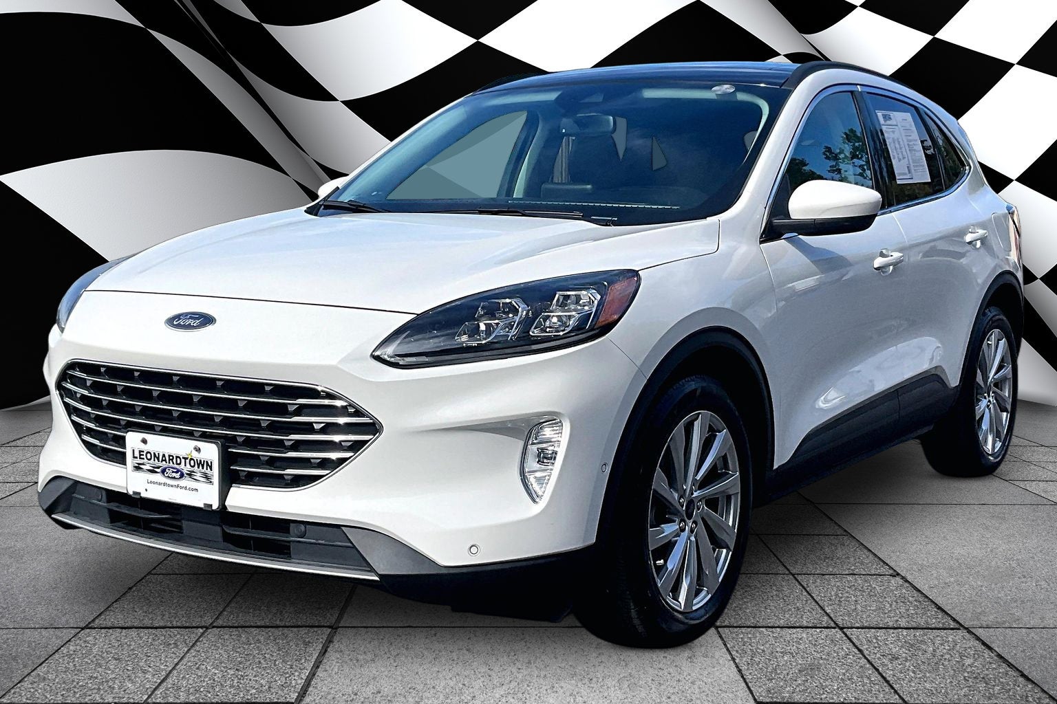 2022 Ford Escape Titanium ELITE