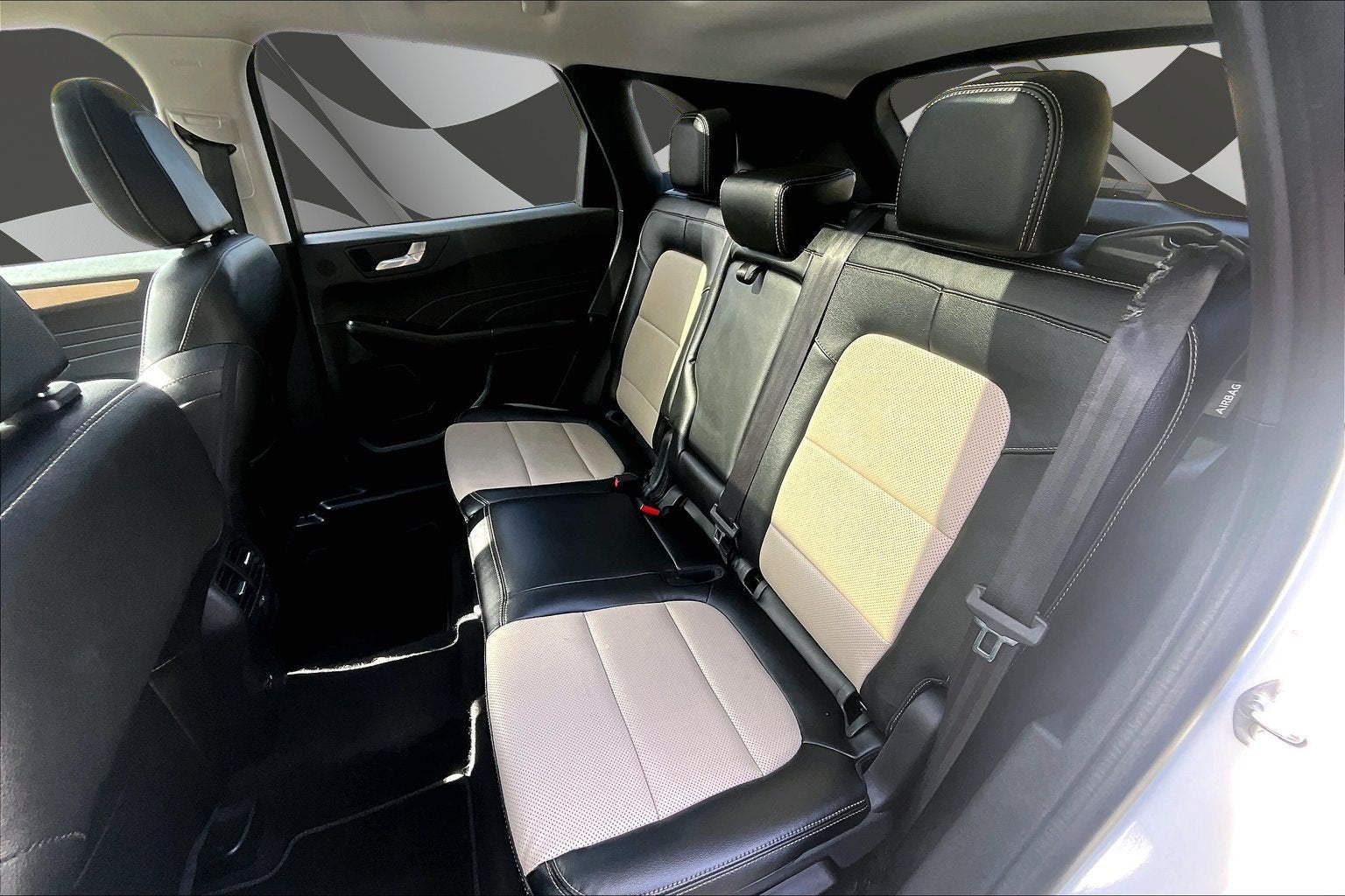 2022 Ford Escape Titanium ELITE