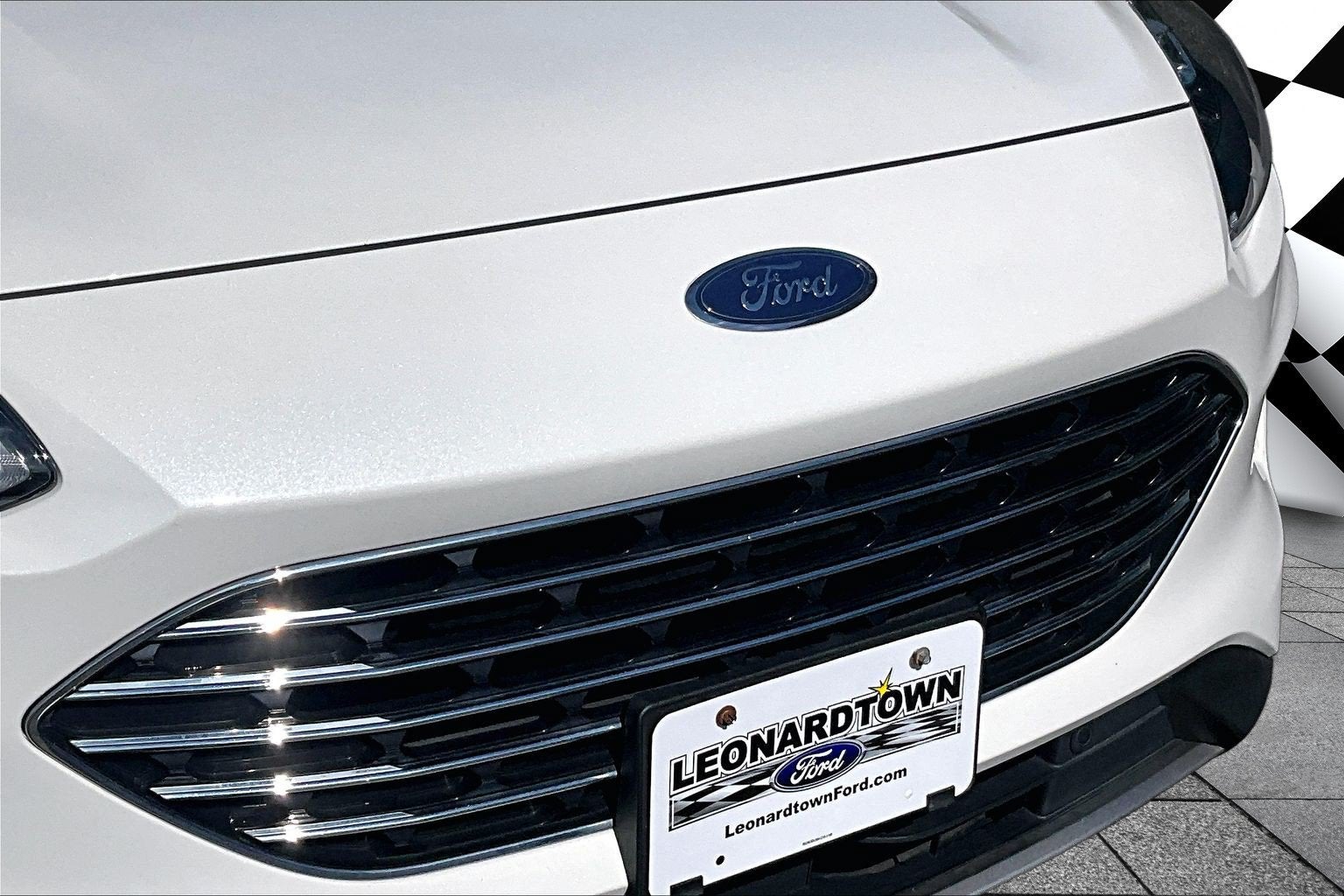 2022 Ford Escape Titanium ELITE