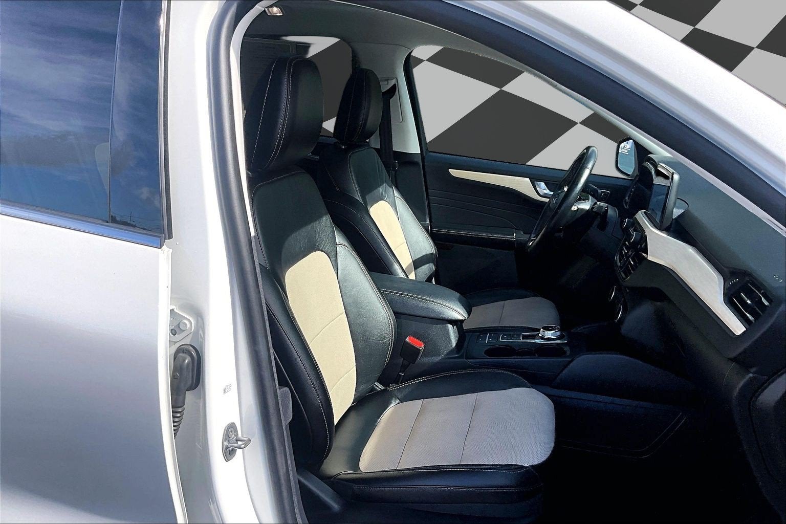2022 Ford Escape Titanium ELITE