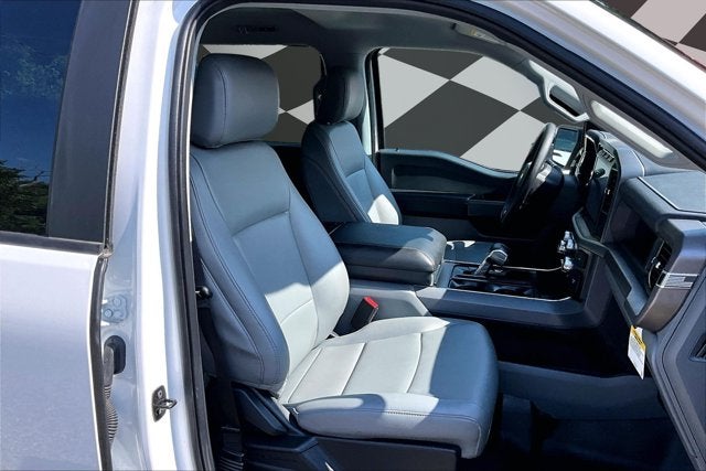2024 Ford F-150 Lightning Pro