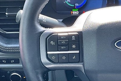 2024 Ford F-150 Lightning Flash