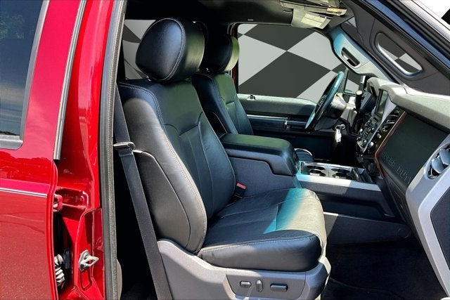2015 Ford Super Duty F-250 SRW Lariat