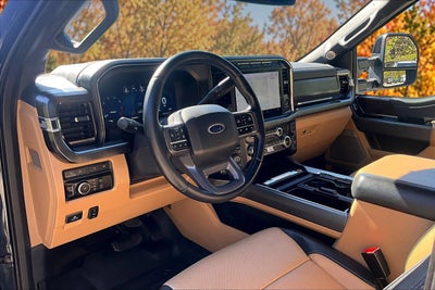 2023 Ford Super Duty F-250 SRW LARIAT