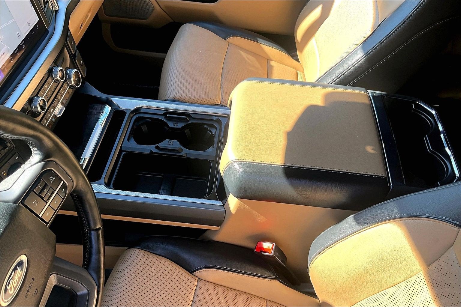 2023 Ford Super Duty F-250 SRW LARIAT