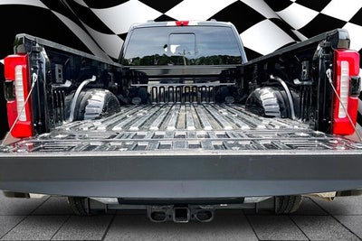 2024 Ford Super Duty F-350 SRW LARIAT FX4