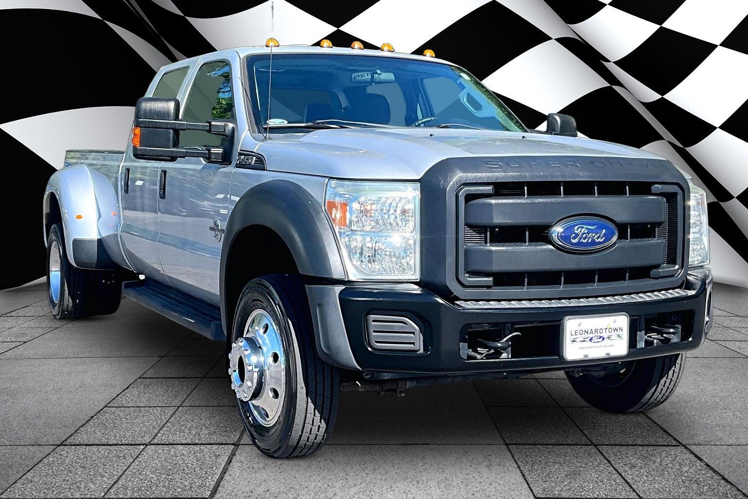 2015 Ford Super Duty F-450 DRW Base