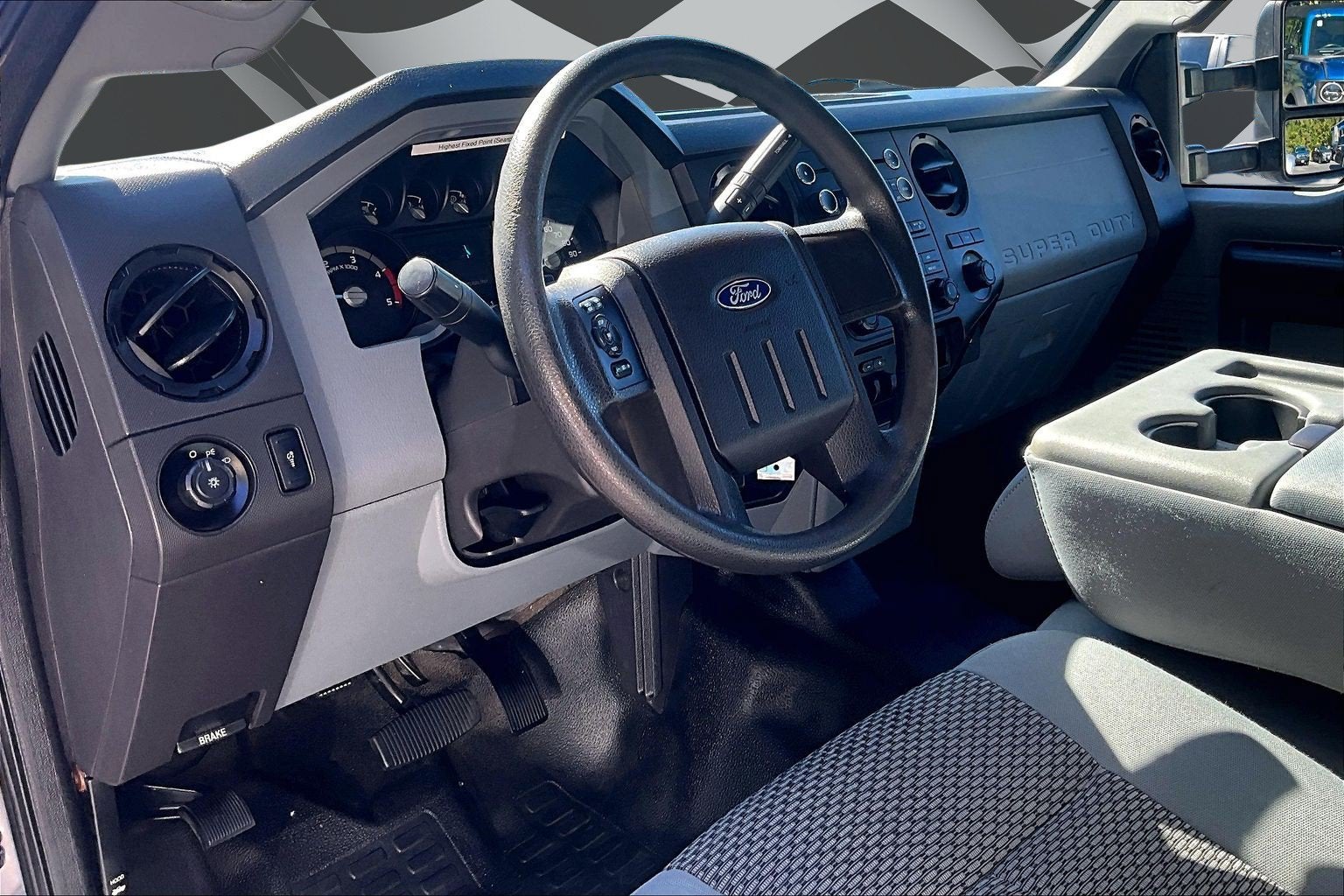 2015 Ford Super Duty F-450 DRW Base