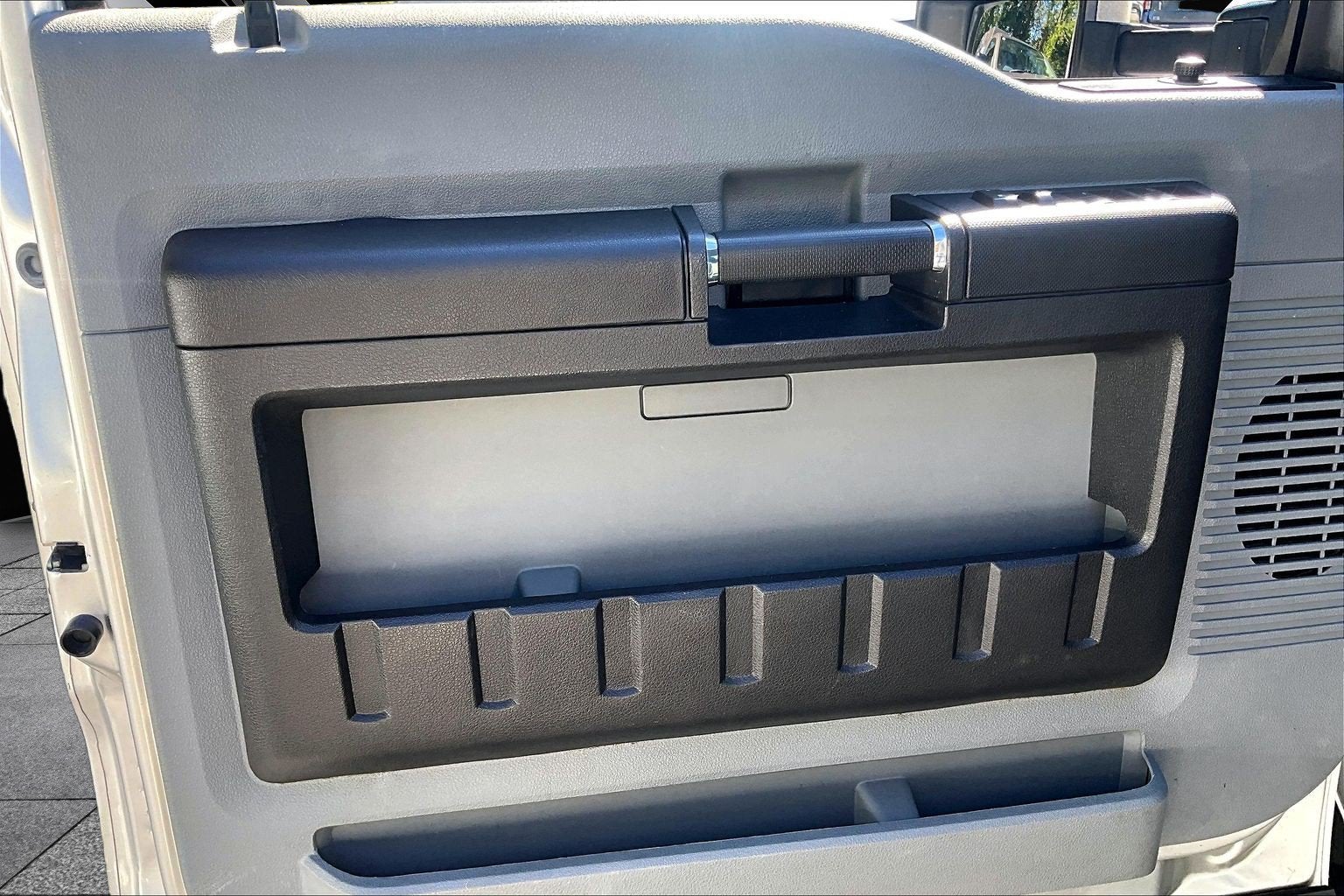 2015 Ford Super Duty F-450 DRW Base