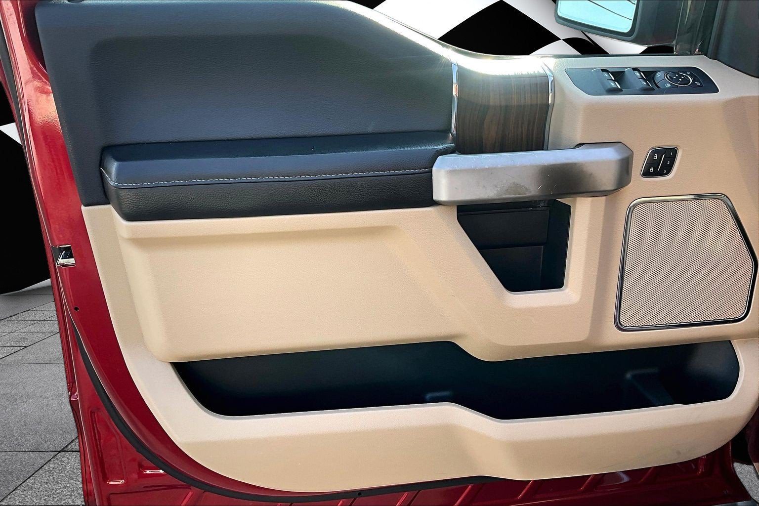 2016 Ford F-150 Base