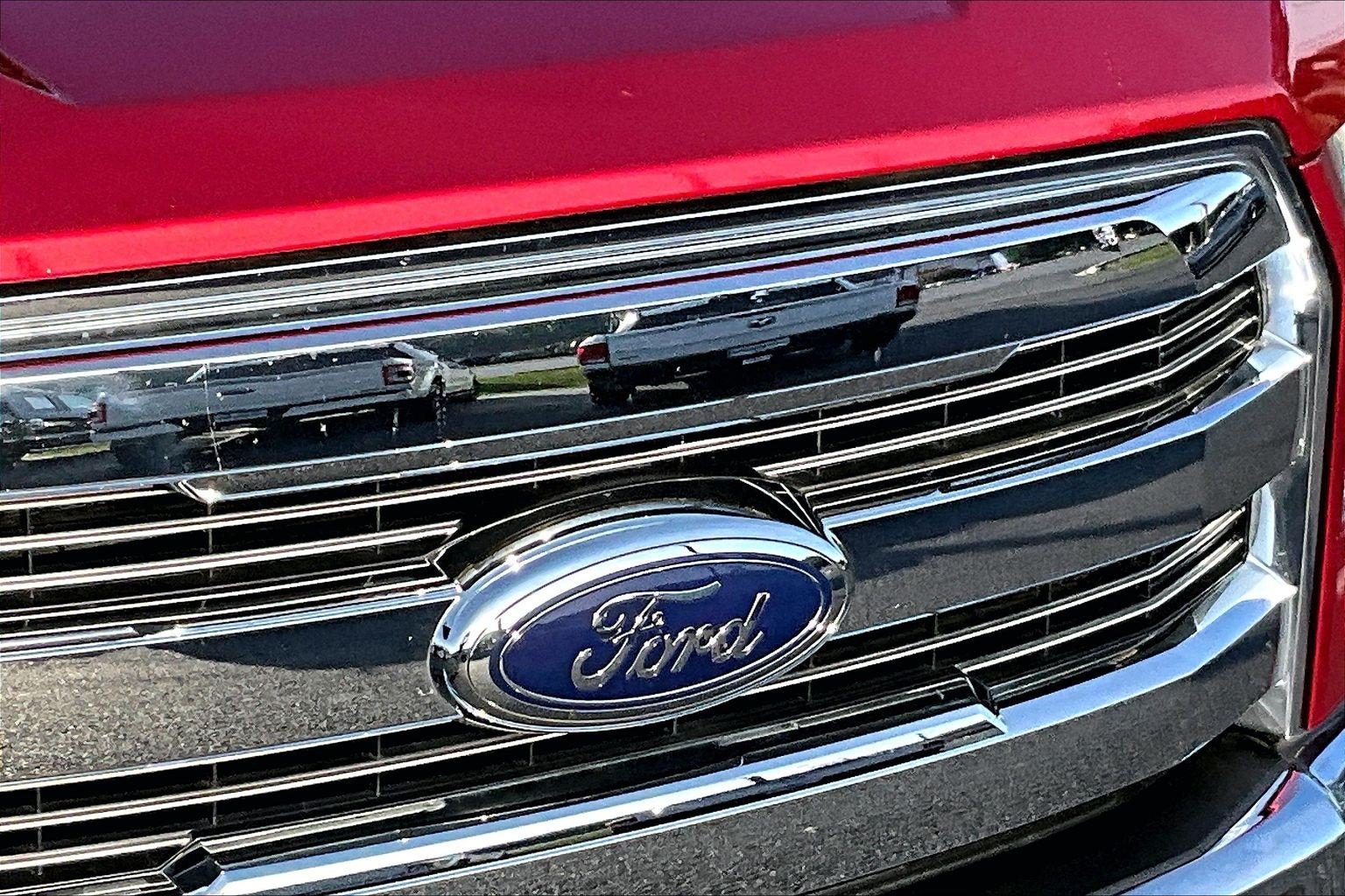 2016 Ford F-150 Base