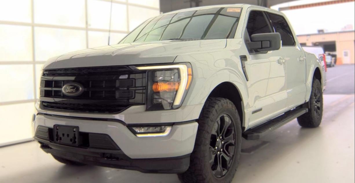 2023 Ford F-150 XLT BLACK PANO ROOF