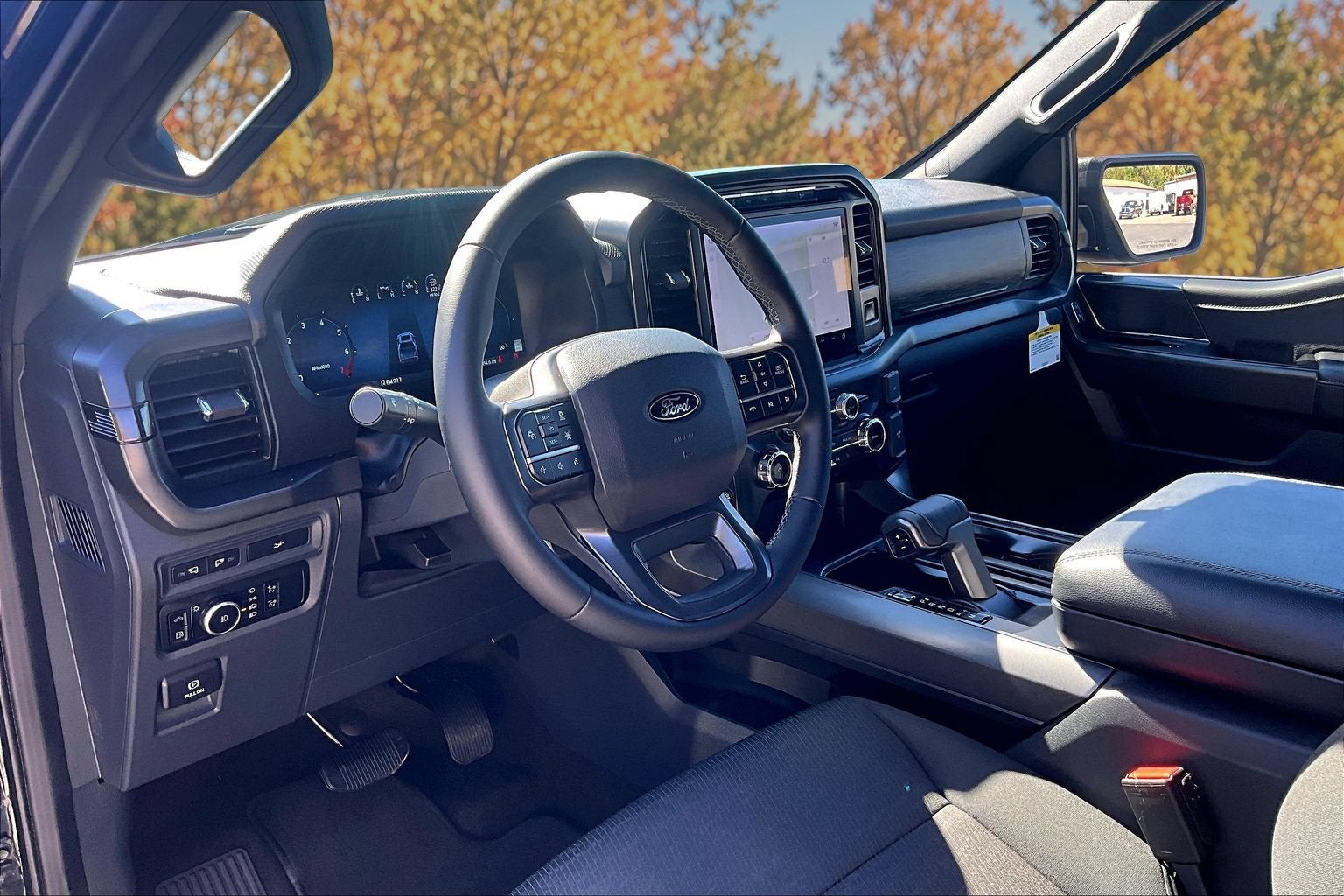 2024 Ford F-150 XLT BLACK PACKAGE