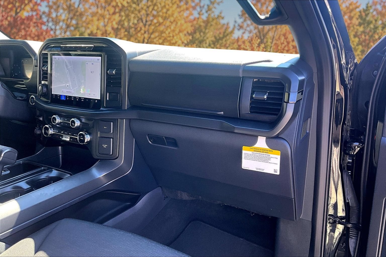 2024 Ford F-150 XLT BLACK PACKAGE