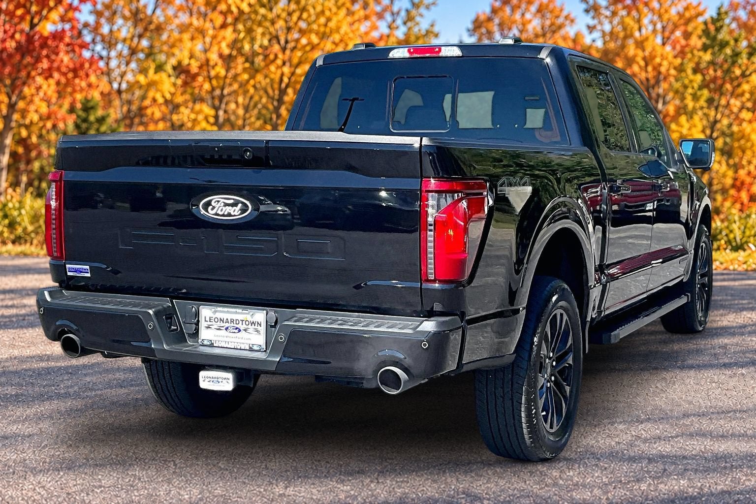 2024 Ford F-150 XLT BLACK PACKAGE
