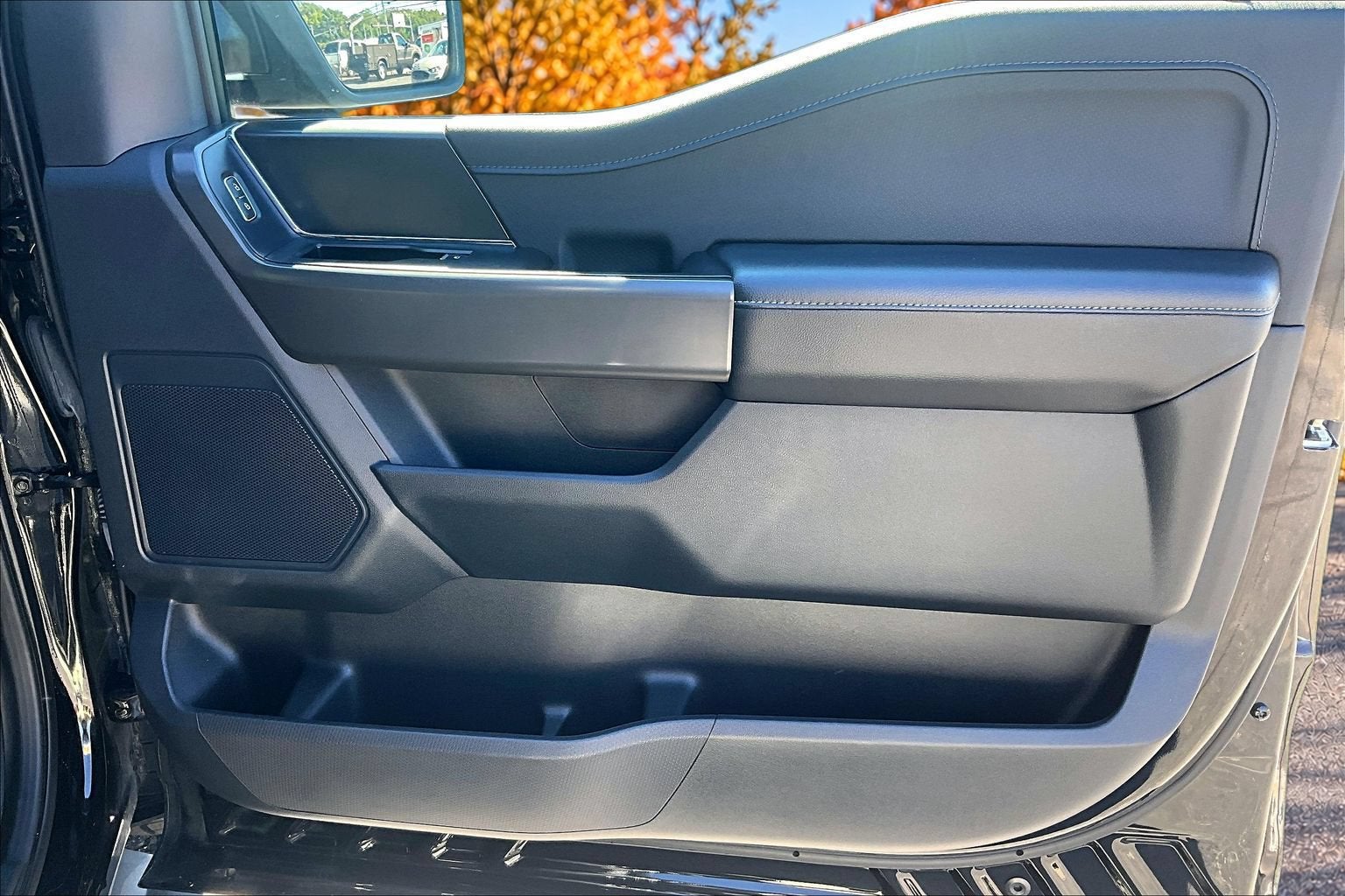 2024 Ford F-150 XLT BLACK PACKAGE