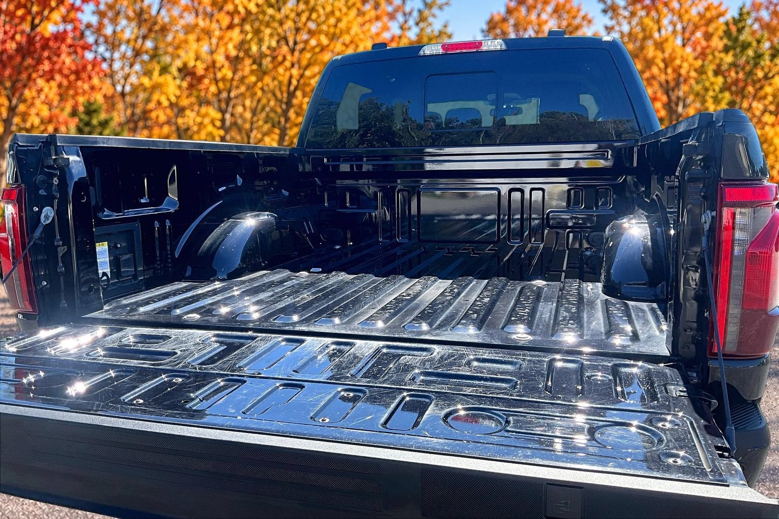 2024 Ford F-150 XLT BLACK PACKAGE
