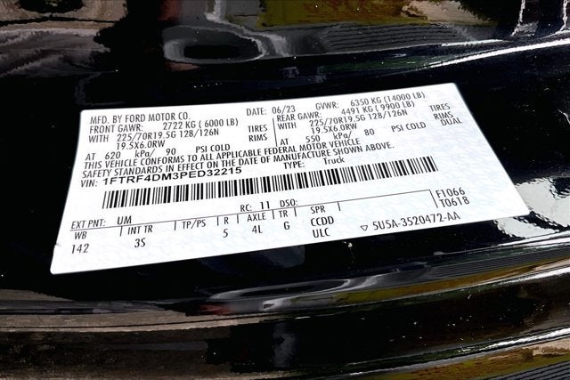 2023 Ford Super Duty F-450 DRW XLT