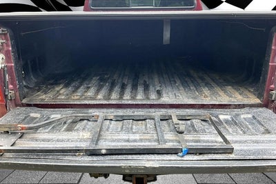 2005 Ford Super Duty F-350 DRW Lariat