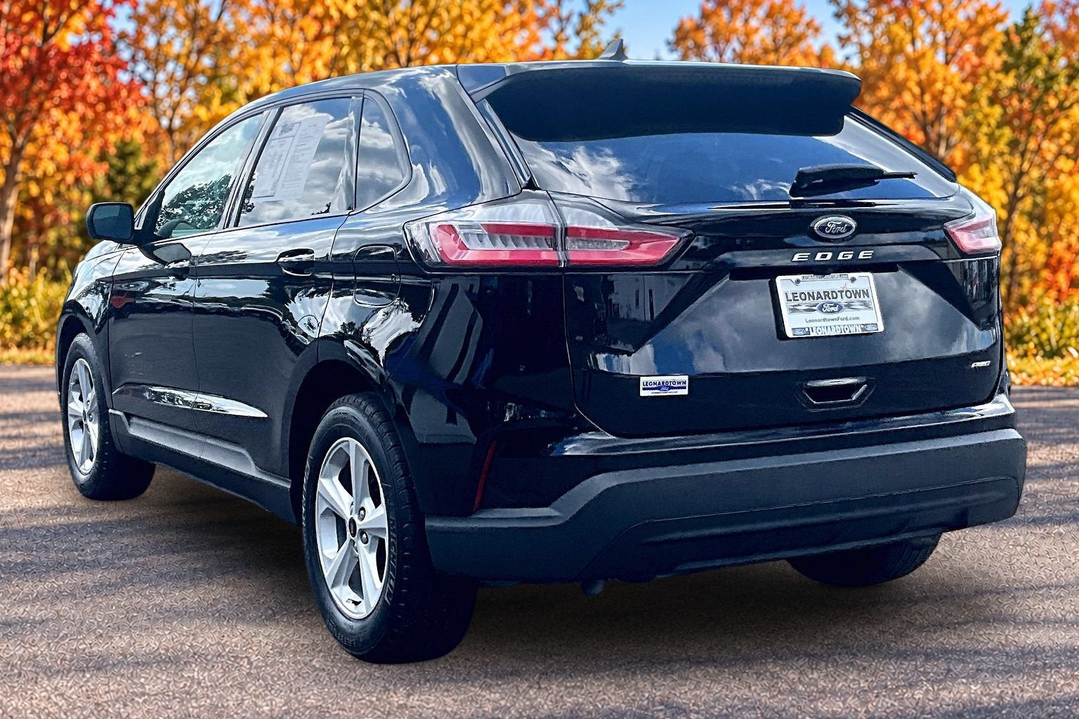 2023 Ford Edge SE