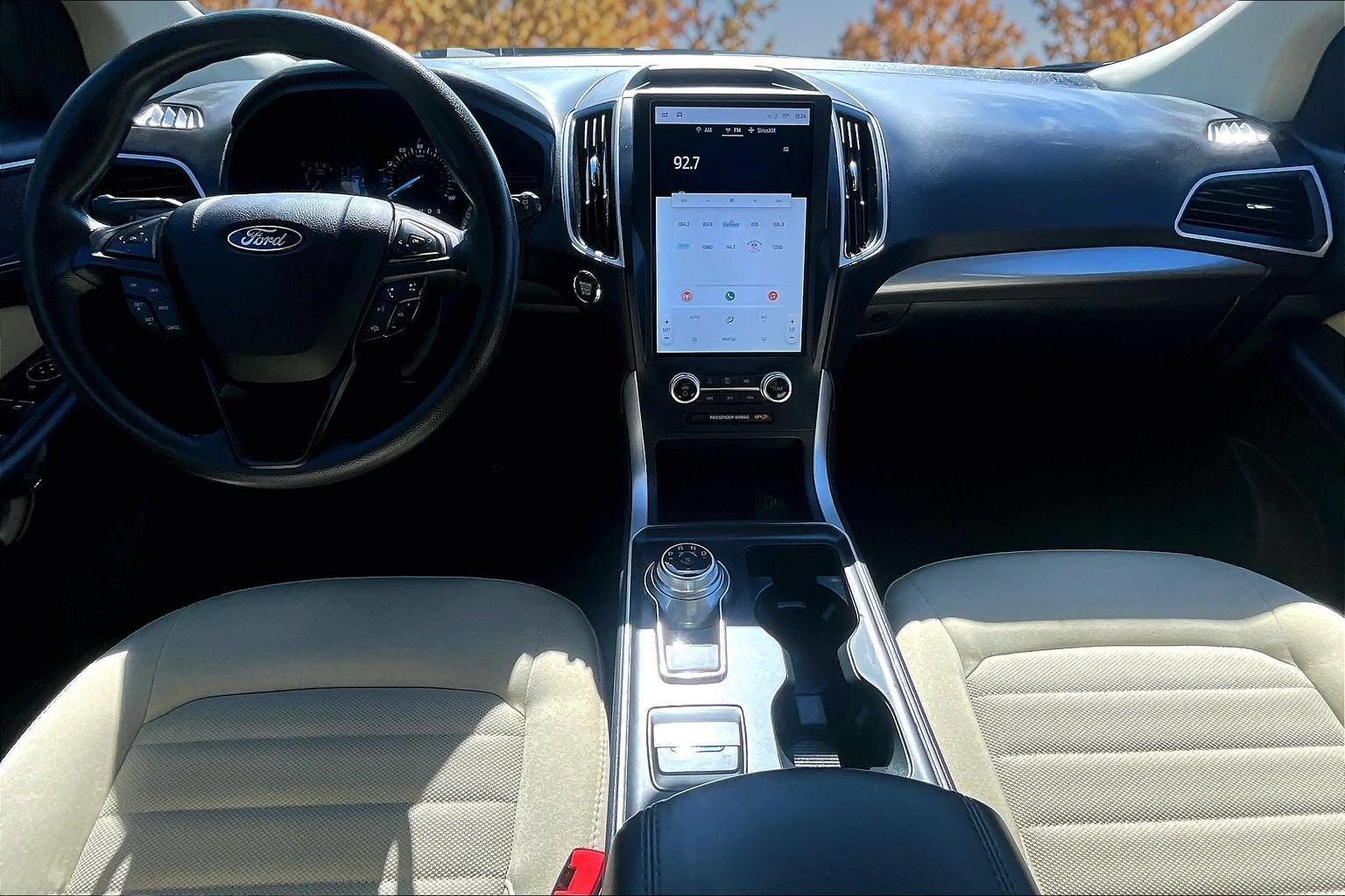 2023 Ford Edge SE