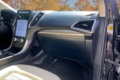 2023 Ford Edge SE