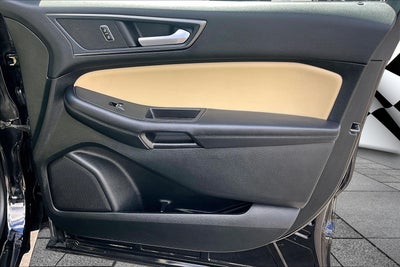 2023 Ford Edge SE