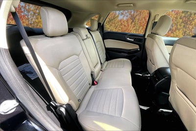 2023 Ford Edge SE