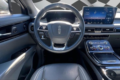 2021 Lincoln Nautilus Reserve