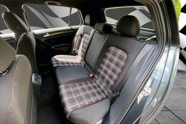 2015 Volkswagen Golf GTI Base