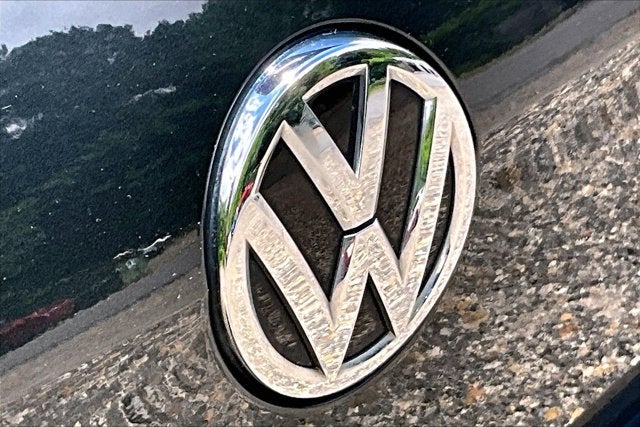 2015 Volkswagen Golf GTI Base