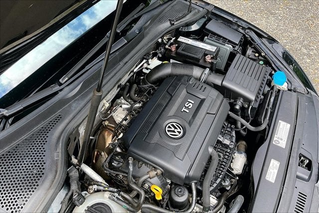 2015 Volkswagen Golf GTI Base