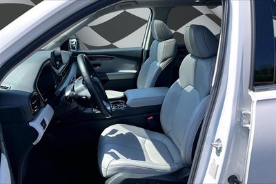 2024 Honda Pilot Touring