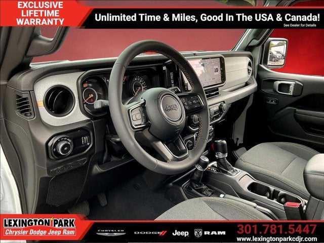 2025 Jeep Wrangler 4-Door Summit 4x4