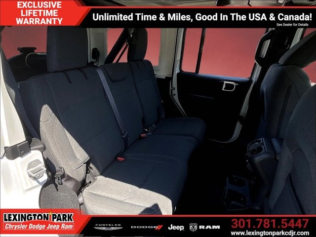 2026 Jeep Wrangler 4-Door Sahara 4x4