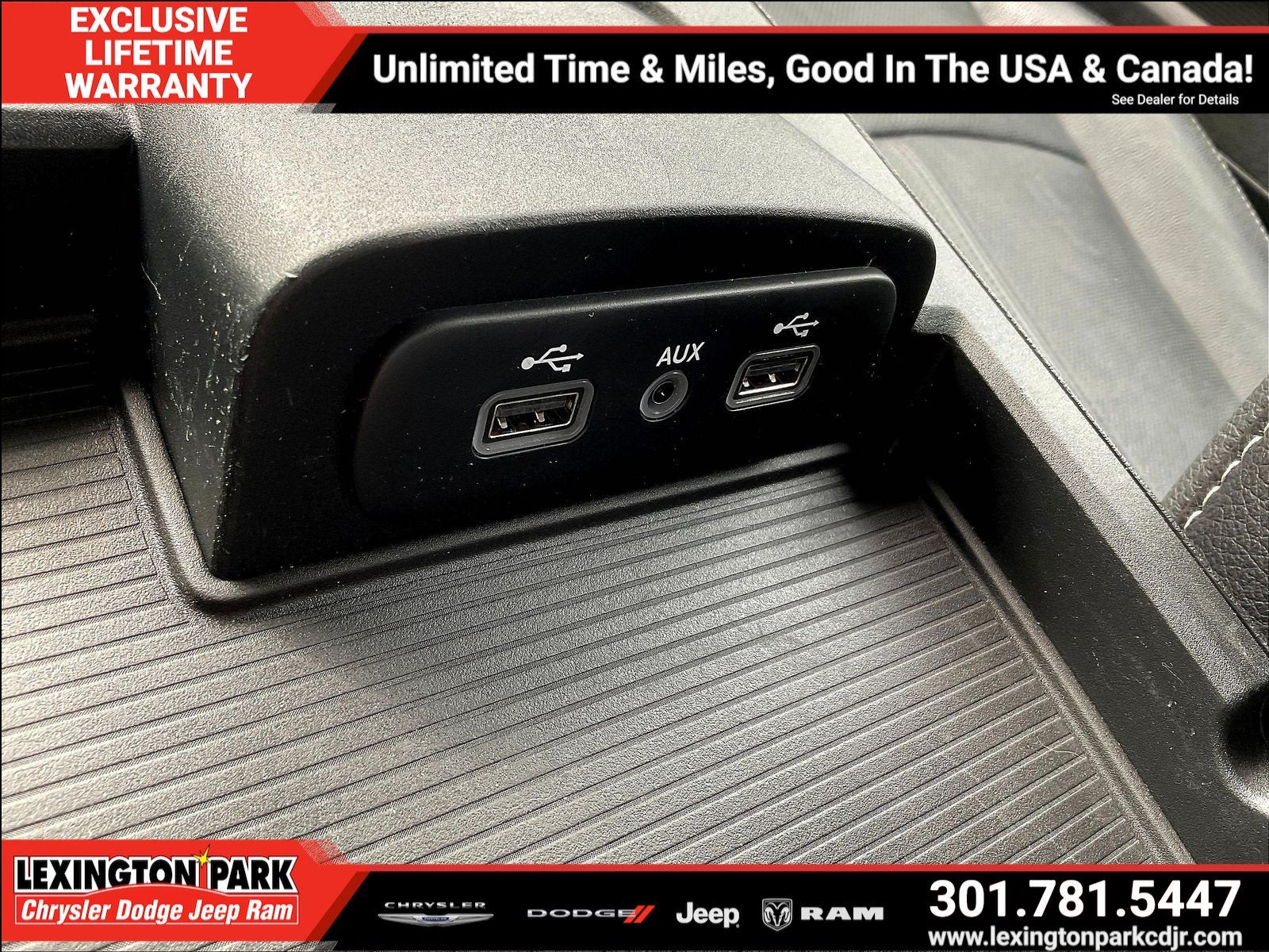 2018 RAM 1500 Laramie Crew Cab 4x4 5'7' Box
