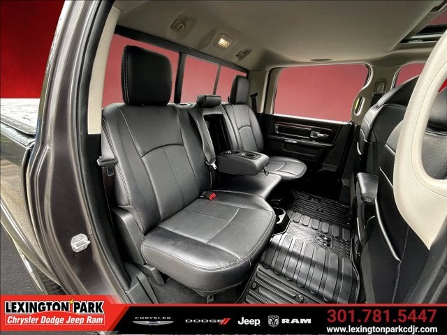 2018 RAM 1500 Laramie Crew Cab 4x4 5'7' Box