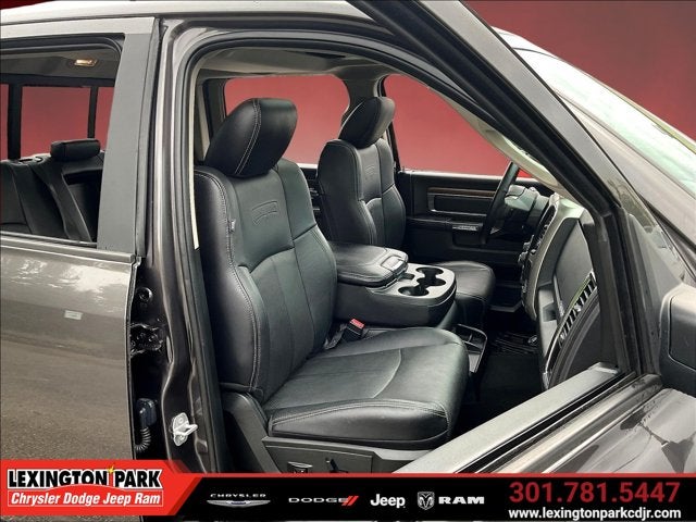 2018 RAM 1500 Laramie Crew Cab 4x4 5'7' Box