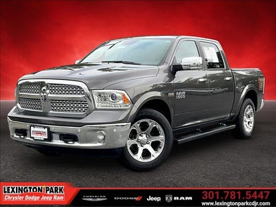 2018 RAM 1500 Laramie Crew Cab 4x4 5'7' Box