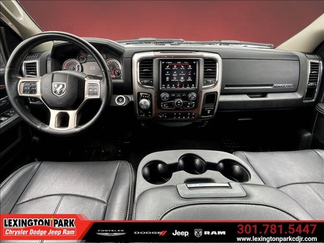 2018 RAM 1500 Laramie Crew Cab 4x4 5'7' Box