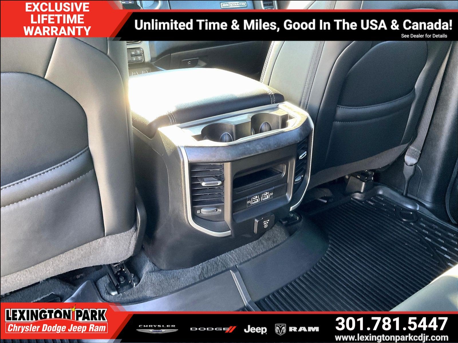 2022 RAM 1500 Big Horn Crew Cab 4x4 5'7' Box
