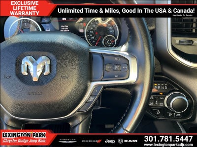 2022 RAM 1500 Big Horn Crew Cab 4x4 5'7' Box