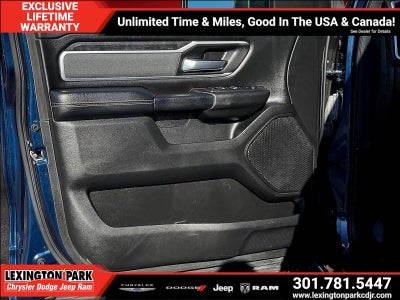 2022 RAM 1500 Big Horn Crew Cab 4x4 5'7' Box