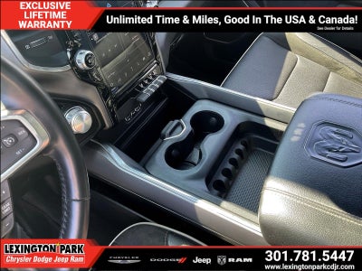 2023 RAM 1500 Laramie Crew Cab 4x4 5'7' Box