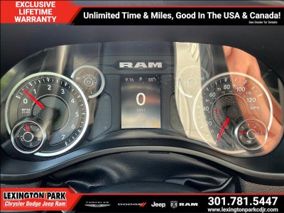 2023 RAM 1500 Big Horn Crew Cab 4x4 6'4' Box
