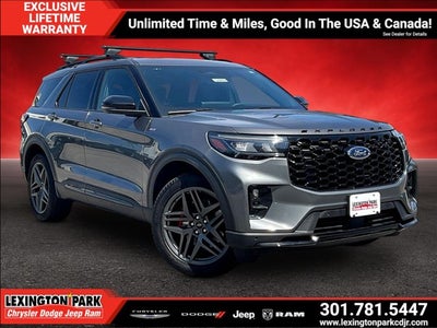 2025 Ford Explorer ST-Line